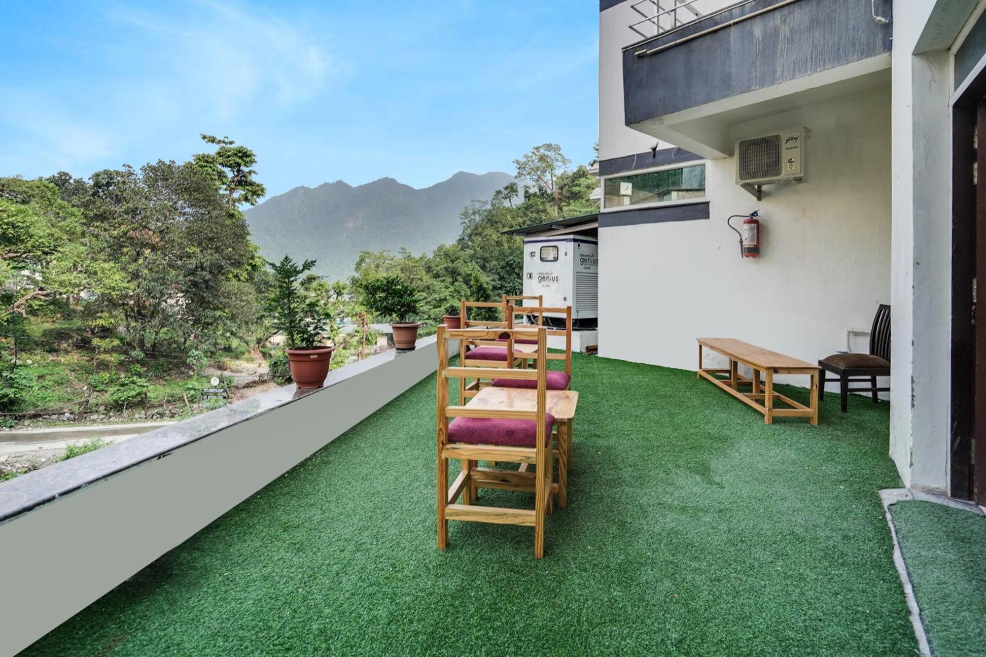 Super Townhouse Tapovan Esterno foto