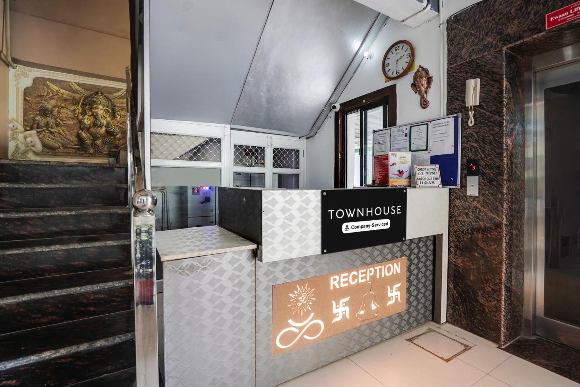 Super Townhouse Tapovan Esterno foto