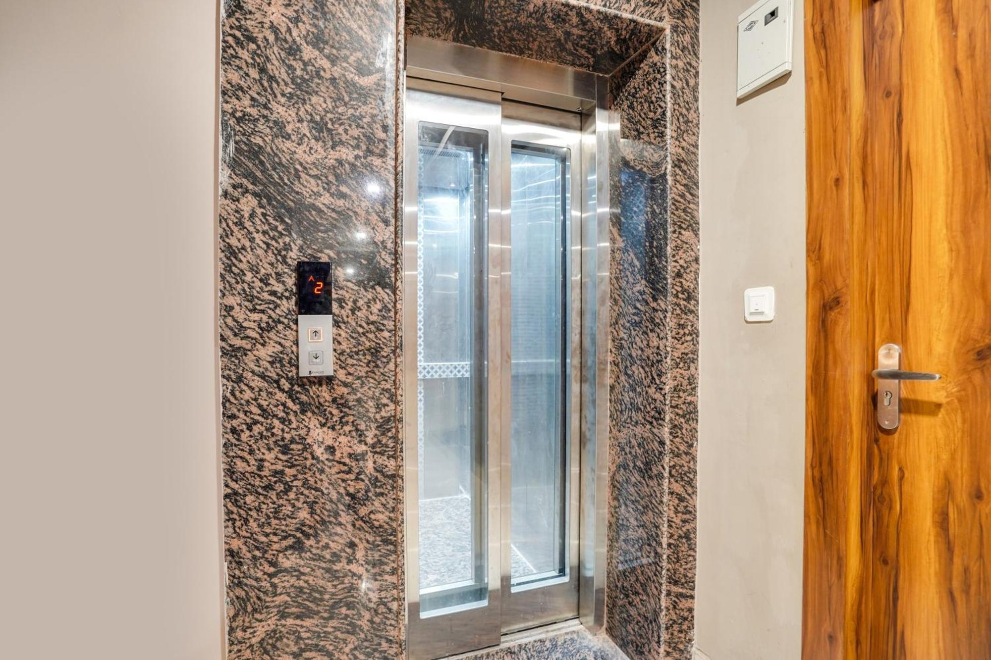 Super Townhouse Tapovan Esterno foto